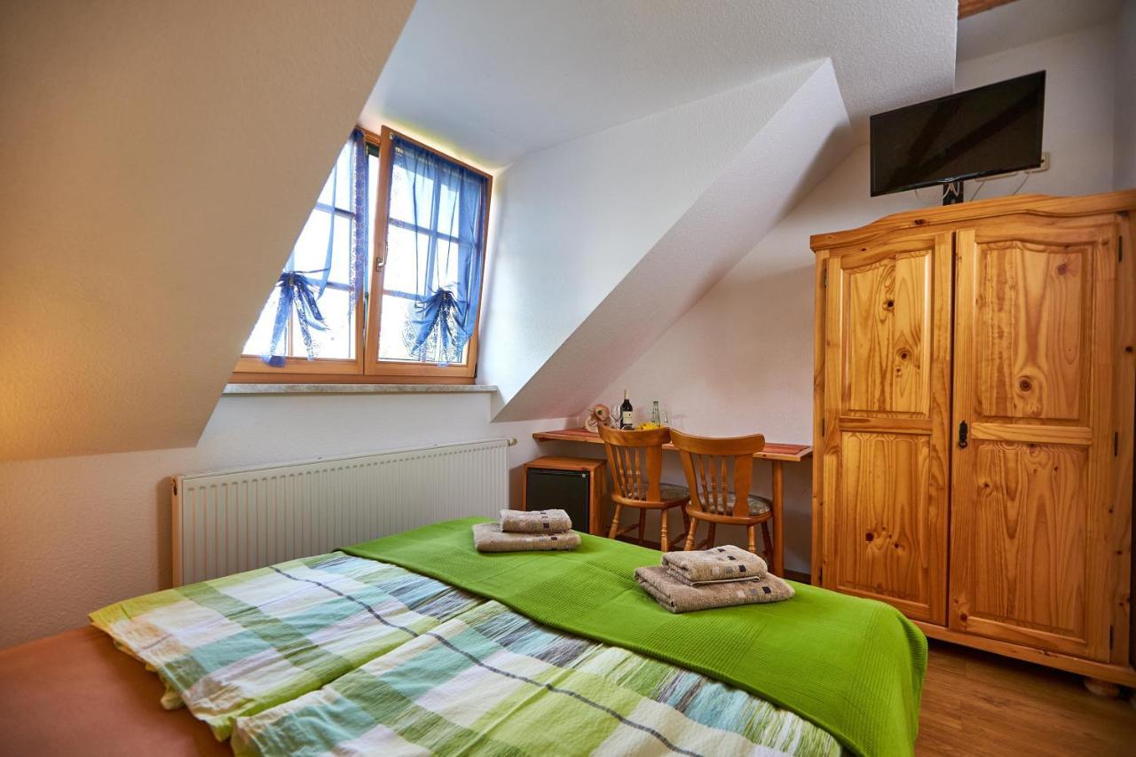 Fischerhof Crimmitschau Exteriör bild